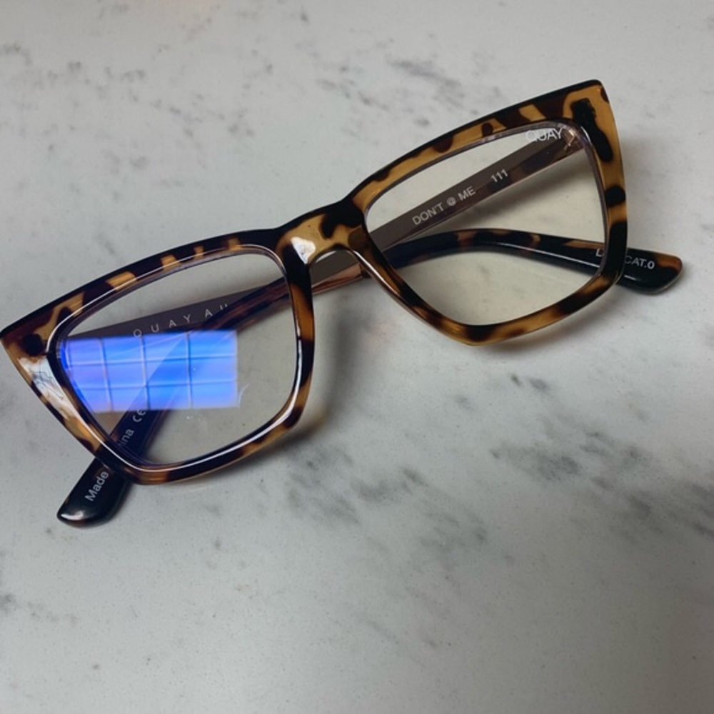 Quay Desi Perkins blue light glasses
